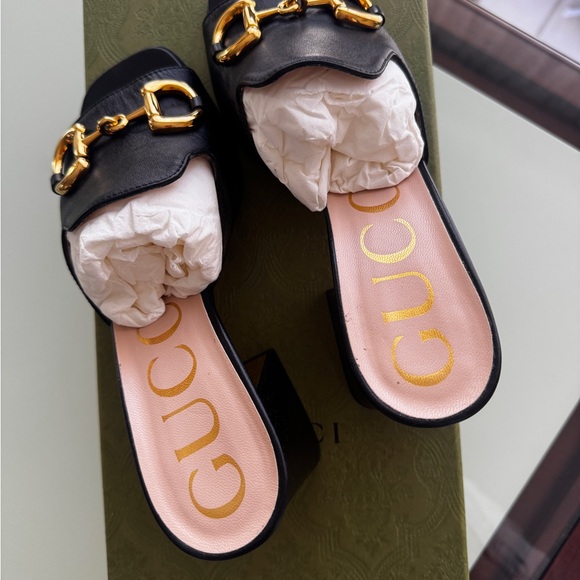 GUCCI Sandals Size 36 EXCELLENT condition - Picture 4 of 4